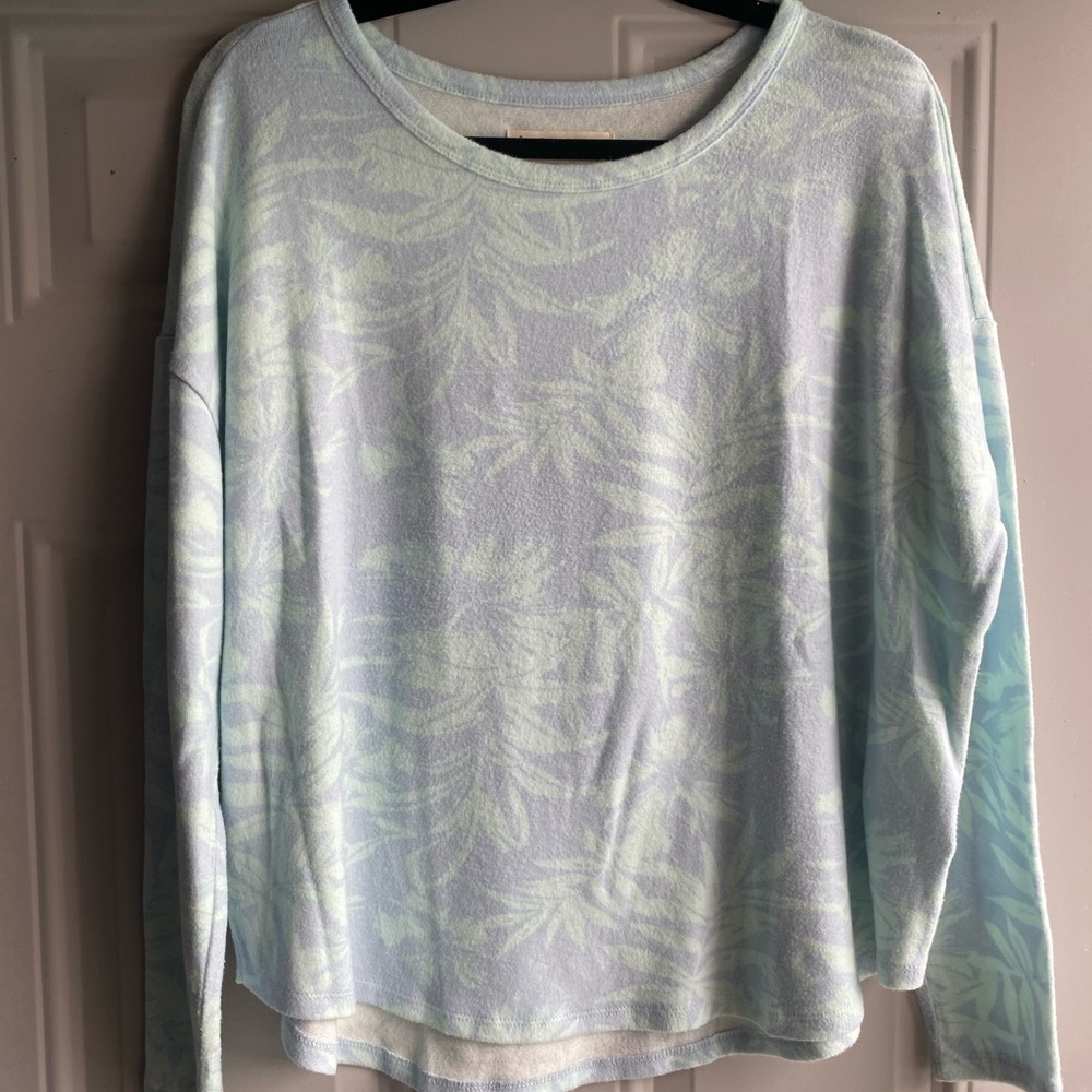NWOT Lucky Brand Light Blue/Mint Leaf Print Top, Small